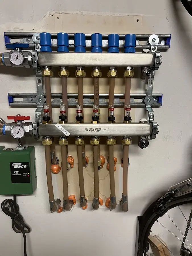 Plumber performing Leak Detection at a residential property in Rosamond